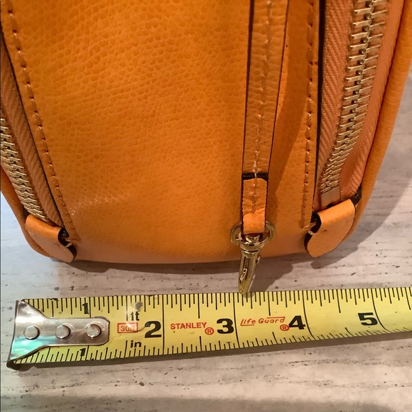 Brilliant MK Yellow Crossbody or Purse - Picture 9 of 9